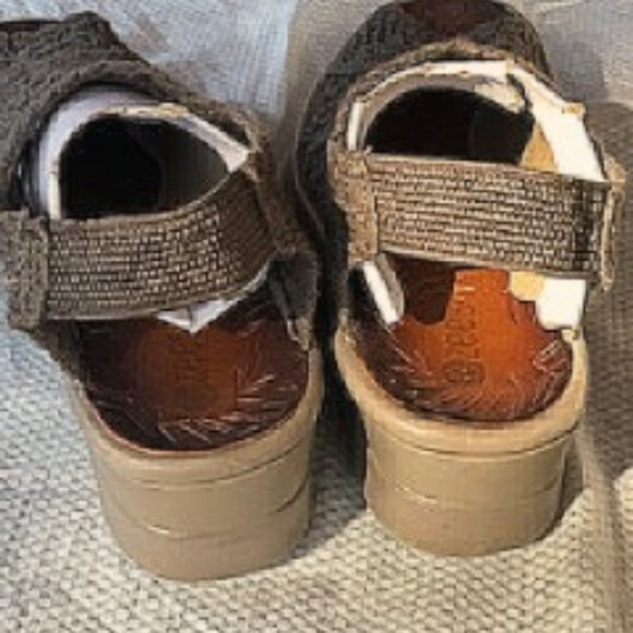 Sandal, Crochet Top, Sz 7M - Picture 3 of 6